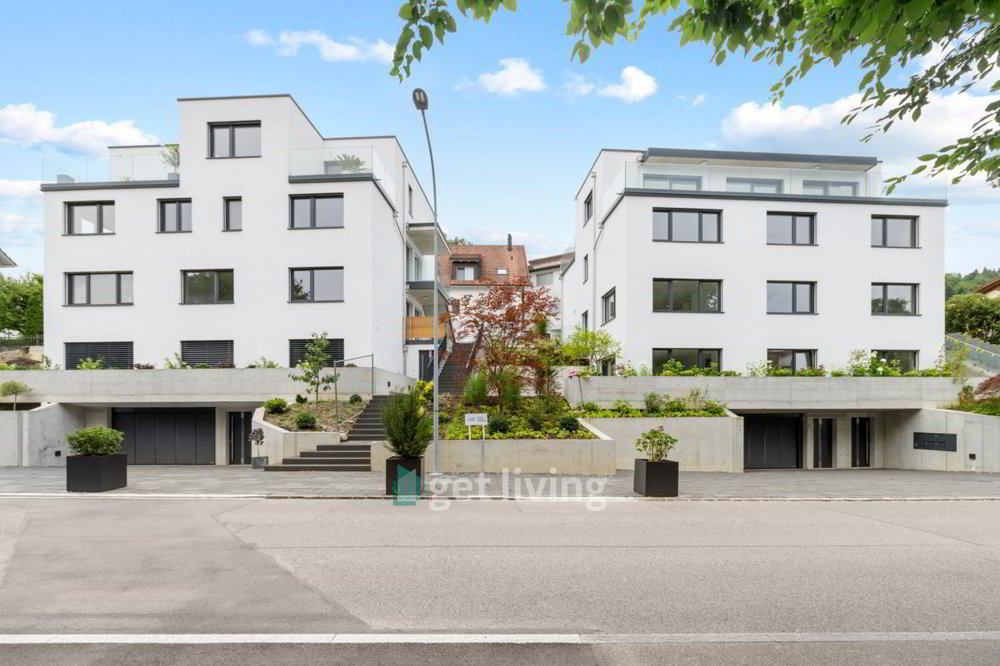 6 rooms Apartment for rent in Langnau am Albis - image 1/8