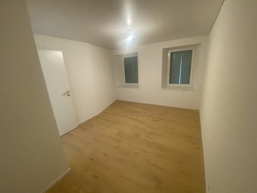 5.5 Zimmer Haus zum verkaufen in Champvent - Bild 1/12