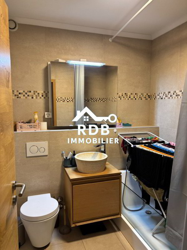 4 rooms Apartment for rent in Geneva - image 1/6