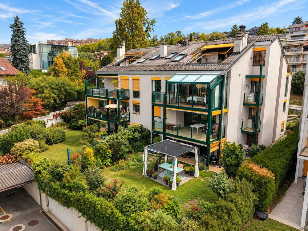 5 rooms Apartment to buy in La Conversion - image 1/12