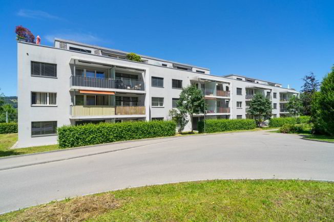 3 rooms Apartment for rent in St. Gallen - image 1/1