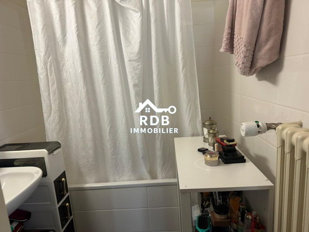 3.5 rooms Apartment for rent in Ginevra - image 1/12