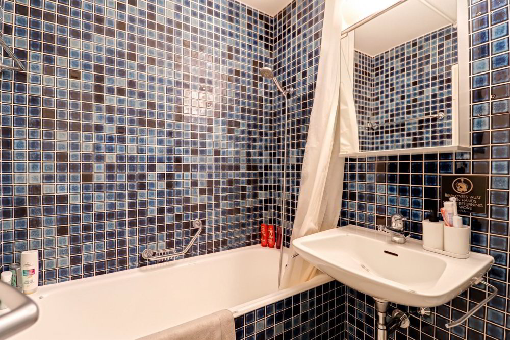 Appartement 4 pièces à acheter à Leukerbad - image 1/13