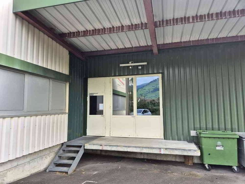 1 rooms Office & Commercial for rent in Buchs SG - image 1/8