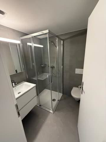 2.5 Zimmer Wohnung zu vermieten in Fleurier - Bild 1/4