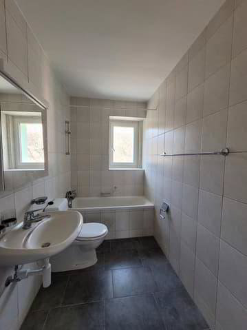 3 rooms Apartment for rent in Biel/Bienne - image 1/13