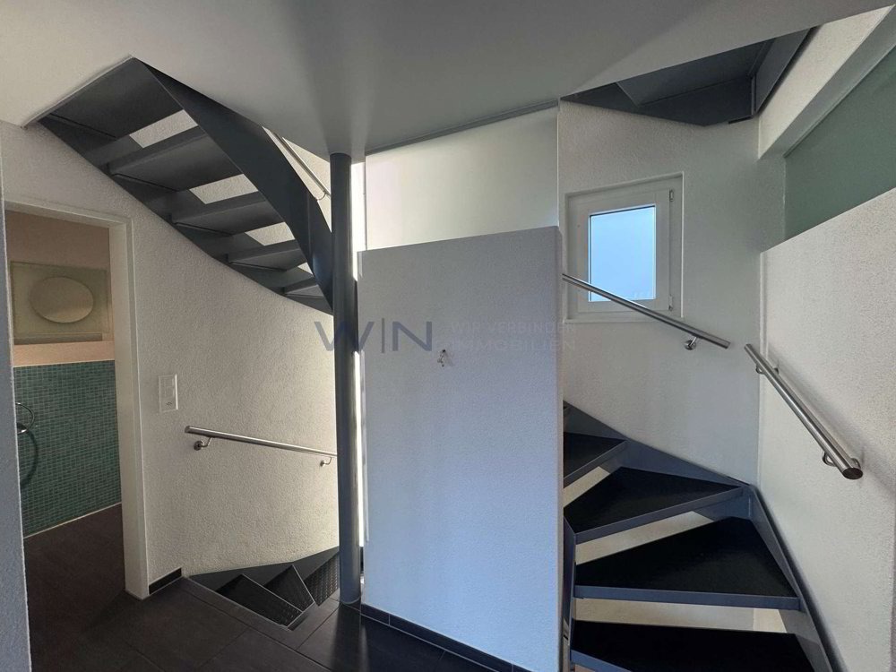 Maison 4 pièces à louer à Egg b. Zürich - image 1/13