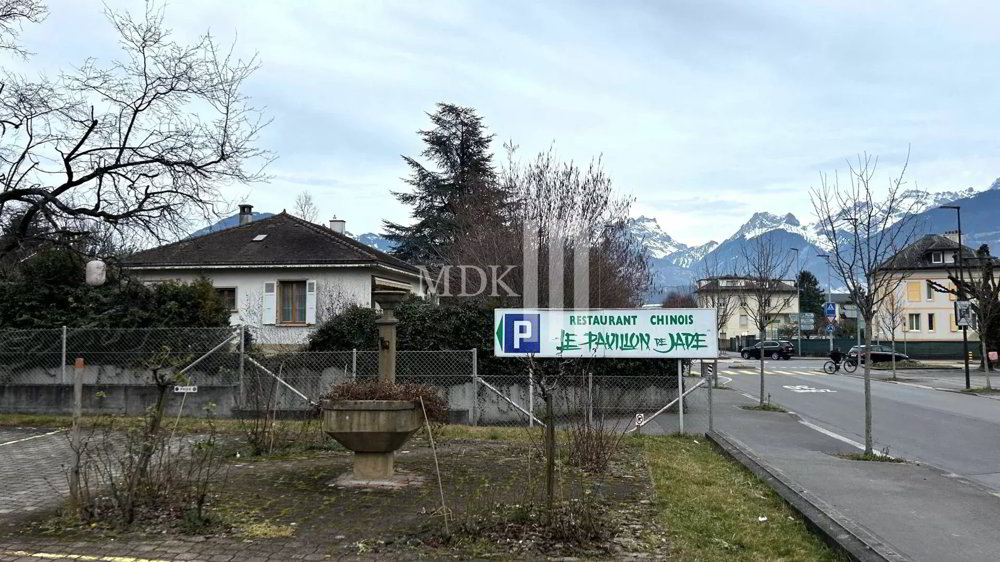 null rooms Car park, garage for rent in Monthey - image 1/2