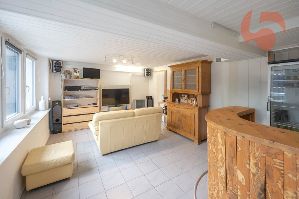 Casa di 5 locali in vendita a Cugy FR - immagine 1/13