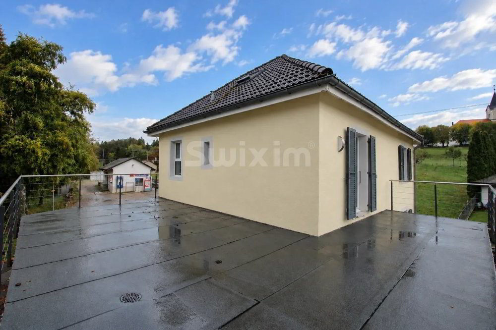 Maison 5 pièces à acheter à La Ferrière - image 1/7