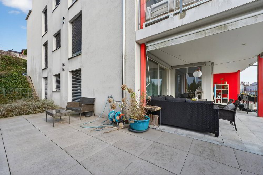 2 rooms Apartment to buy in Geuensee - image 1/13