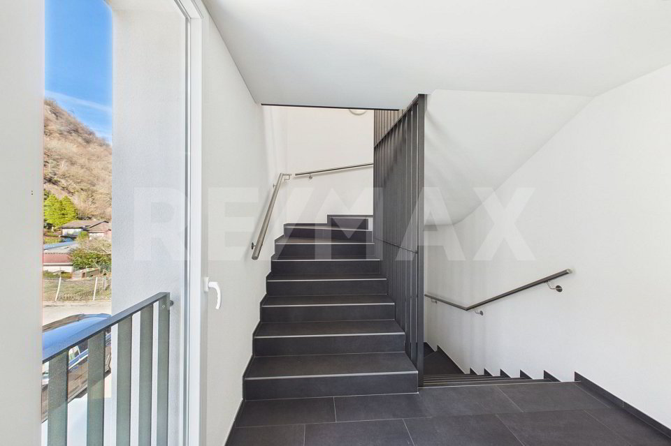Maison null pièces à acheter à Gorduno - image 1/13