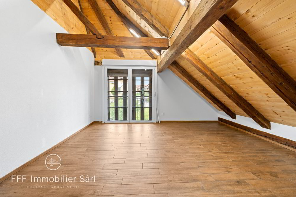 Appartamento di 3 locali in vendita a Gruyères - immagine 1/13