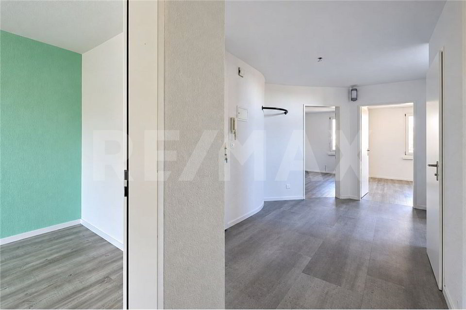 5.5 Zimmer Wohnung zum verkaufen in Eiken - Bild 1/13