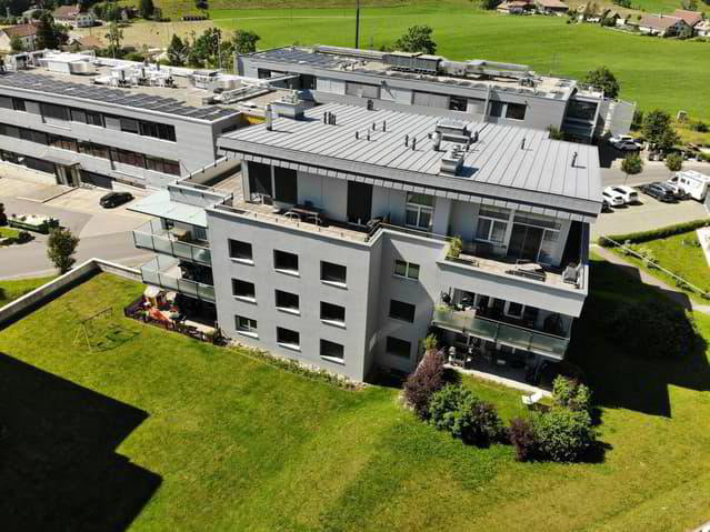 4.5 rooms Apartment for rent in La Chaux-de-Fonds - image 1/12