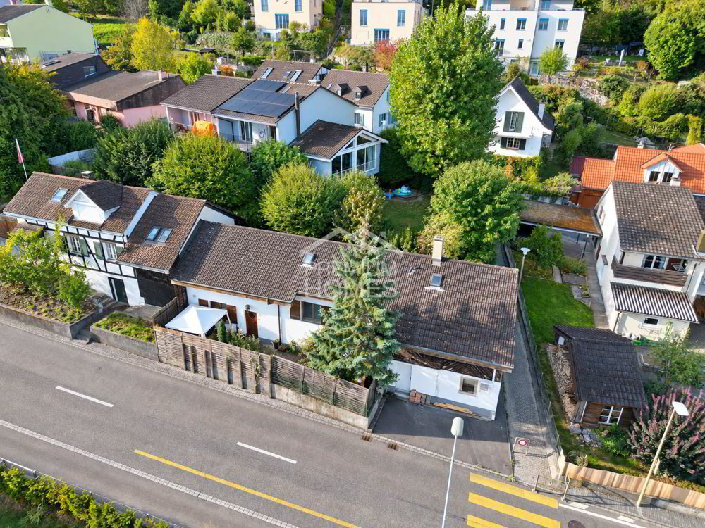 Maison 4 pièces à acheter à Ettingen - image 1/11