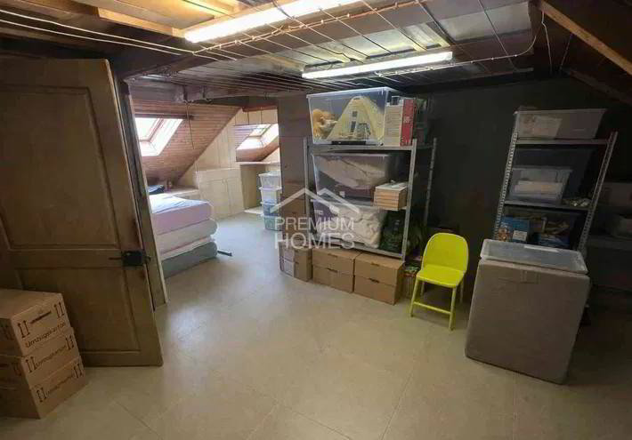 5 rooms House to buy in Ennenda - image 1/11