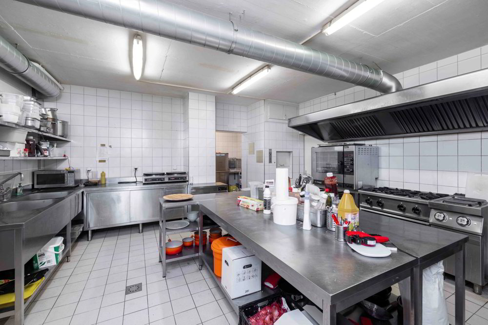 null Zimmer Büro zum verkaufen in Ayer - Bild 1/13