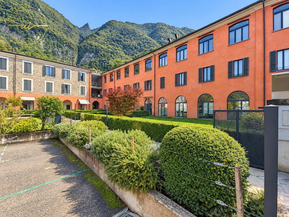 4 rooms Apartment to buy in Melano - image 1/13