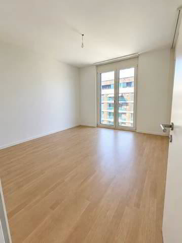 2.5 rooms Apartment for rent in Chavannes-près-Renens - image 1/5