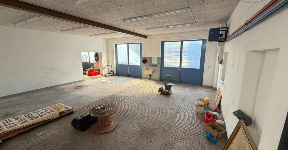 null rooms Office & Commercial for rent in Porrentruy - image 1/5