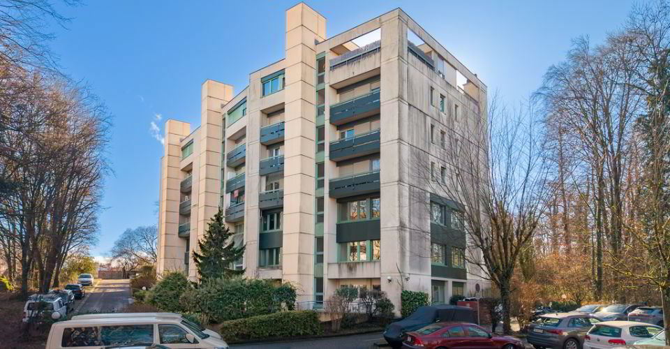 null rooms Office & Commercial for rent in Renens VD - image 1/6