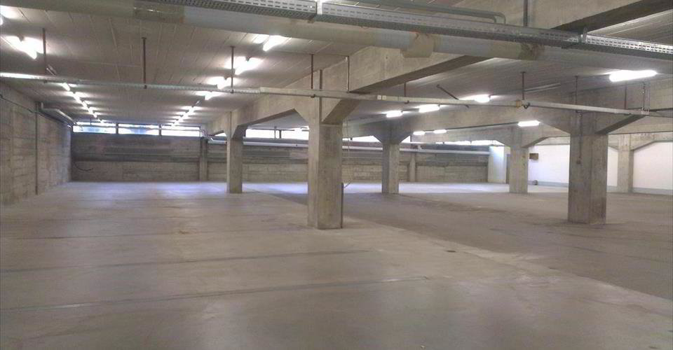 null rooms Office & Commercial for rent in Neuchâtel - image 1/6