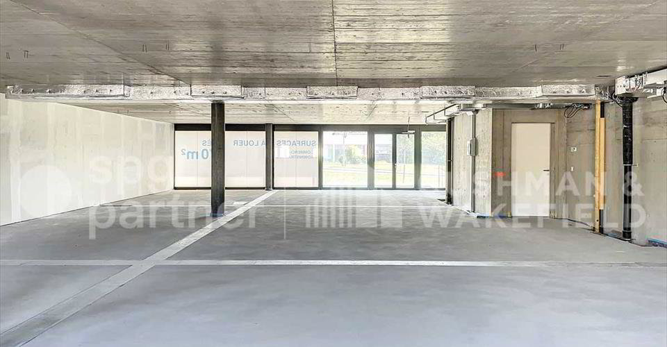 null rooms Office & Commercial for rent in Aubonne - image 1/10