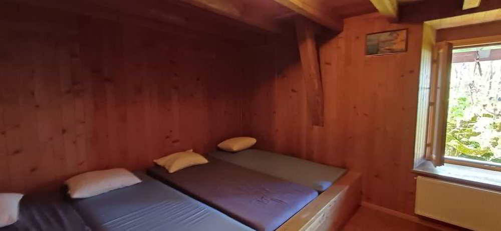 Casa di 15 locali in vendita a Villard-sur-Chamby - immagine 1/13