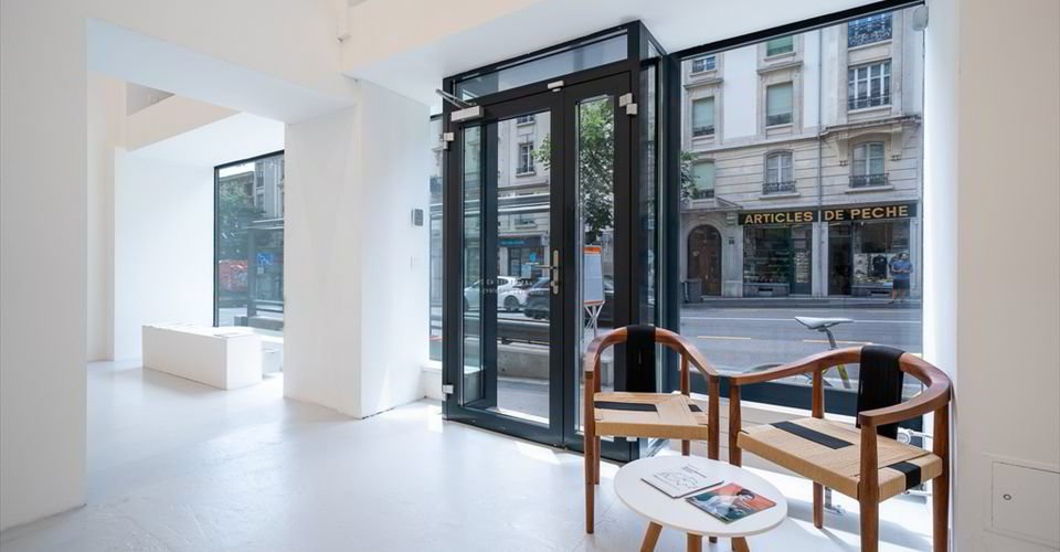 null rooms Office & Commercial for rent in Losanna - image 1/8