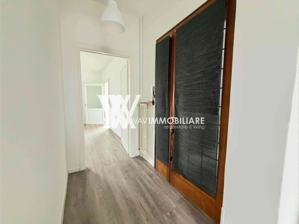 Appartement 3 pièces à louer à Mendrisio - image 1/10