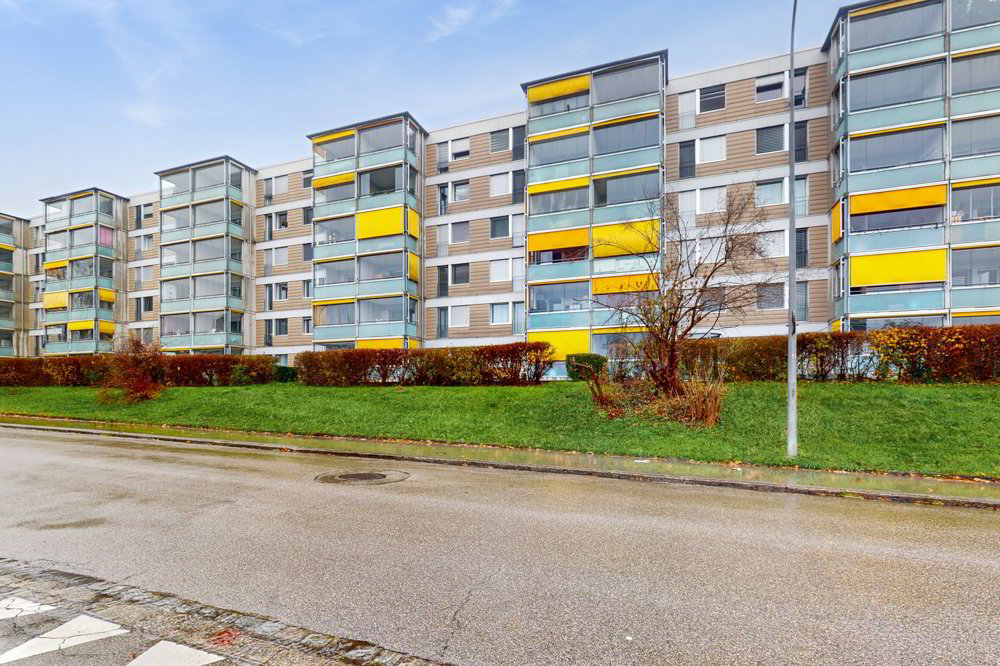 4 rooms Apartment for rent in Bellach - image 1/12