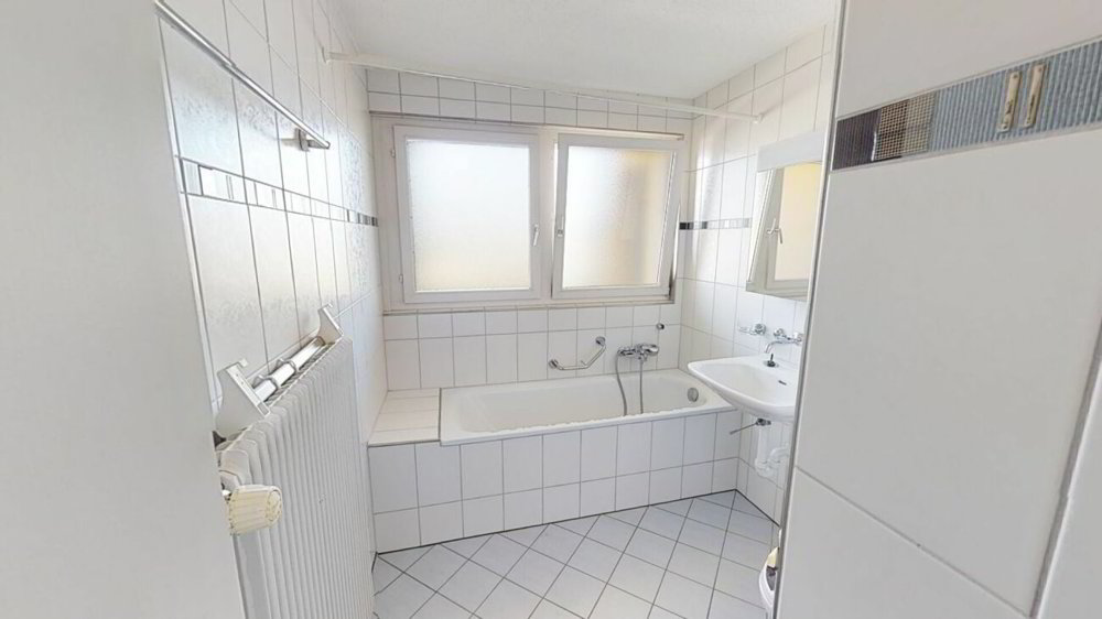 4 rooms Apartment for rent in Saint-Gall - image 1/6