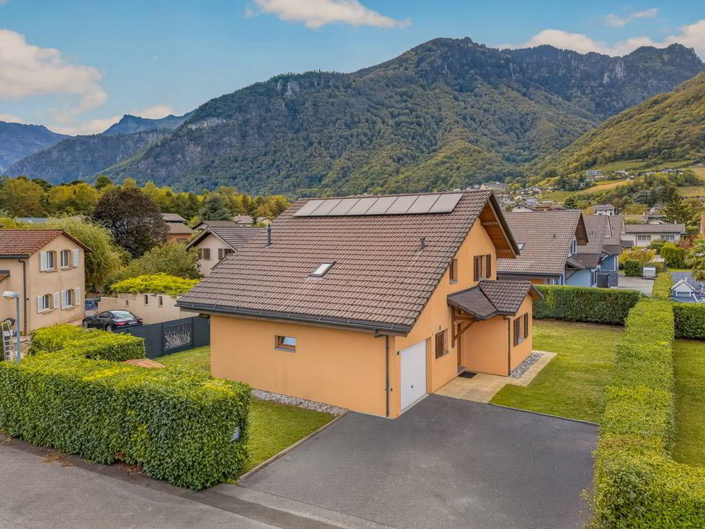 5 rooms House to buy in Vouvry - image 1/13