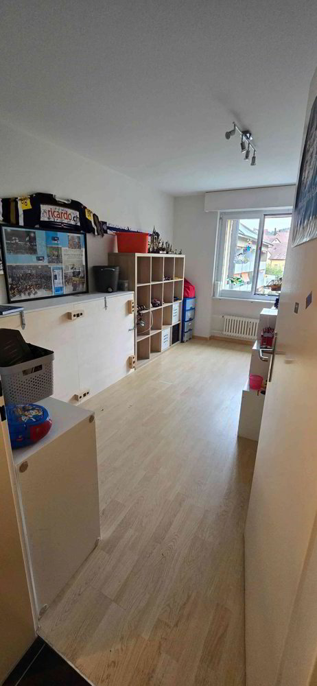 Appartement 4.5 pièces à louer à Pfungen - image 1/10