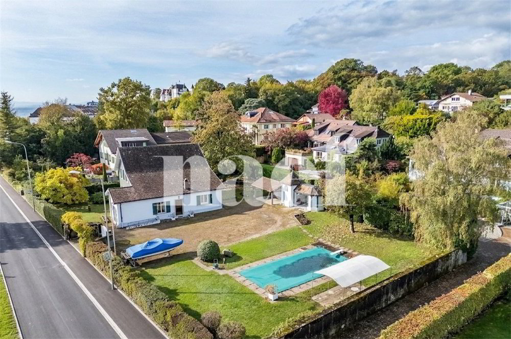7 Zimmer Haus zum verkaufen in Nyon - Bild 1/3