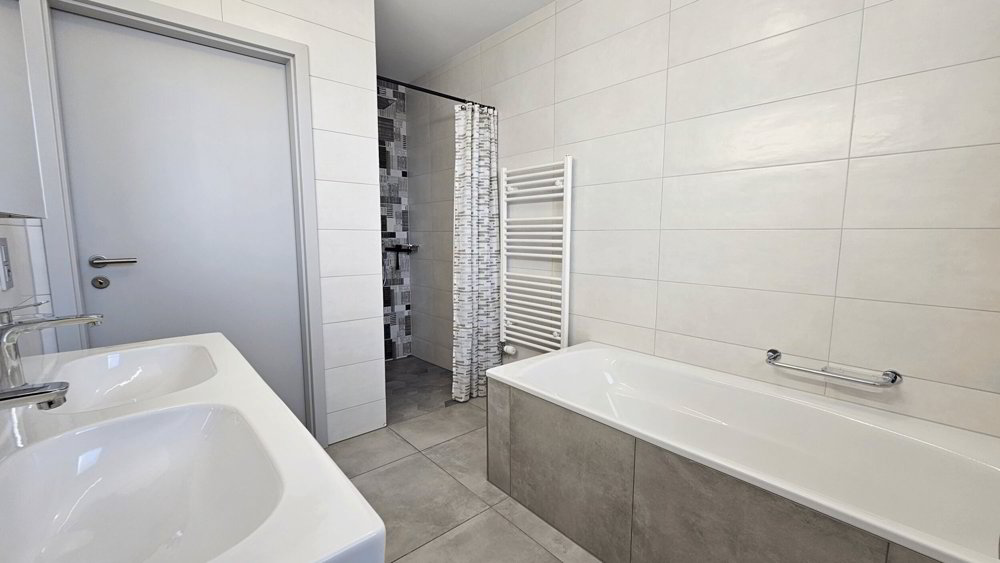 Appartamento di 3 locali in affitto a Lajoux JU - immagine 1/13