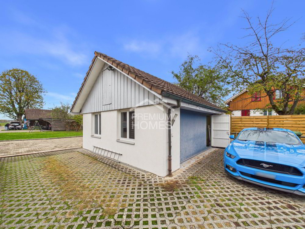 Casa di 5 locali in vendita a Müllheim Dorf - immagine 1/12