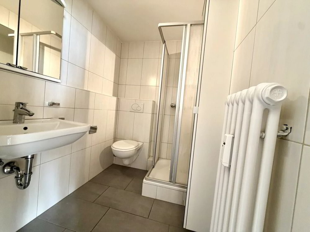 2.5 rooms Apartment to buy in Basel - image 1/5