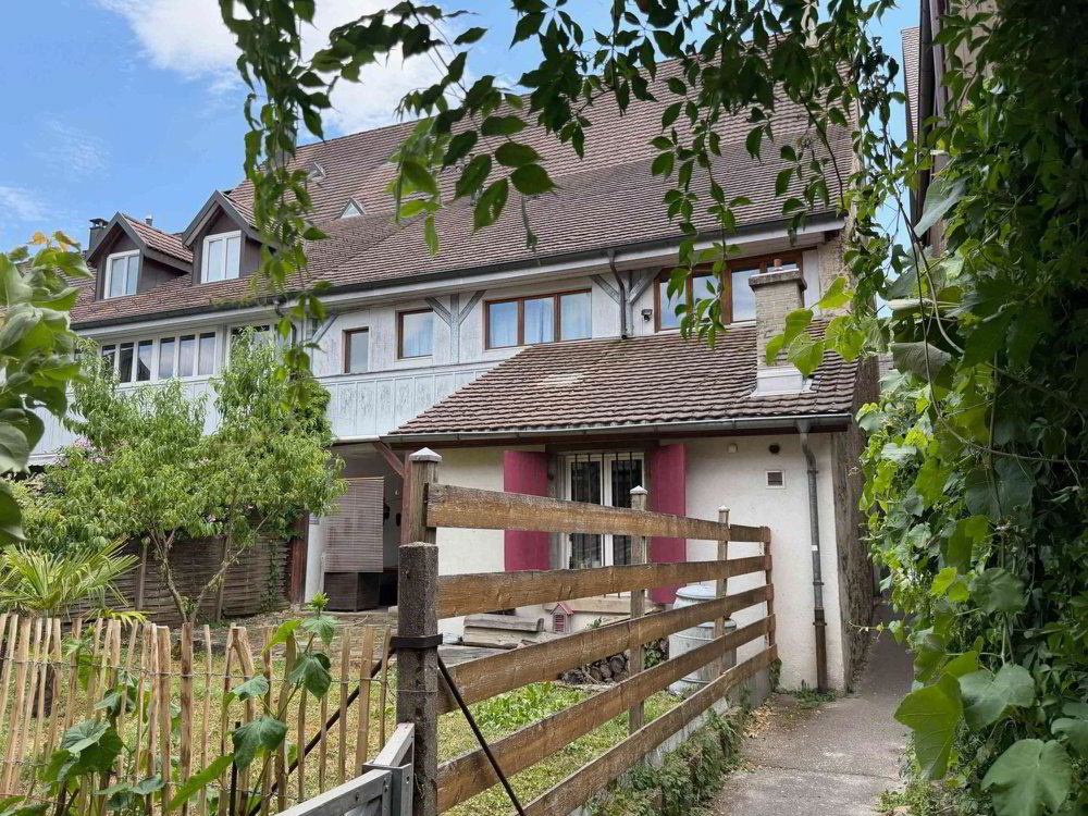 null rooms House to buy in Pratteln - image 1/8