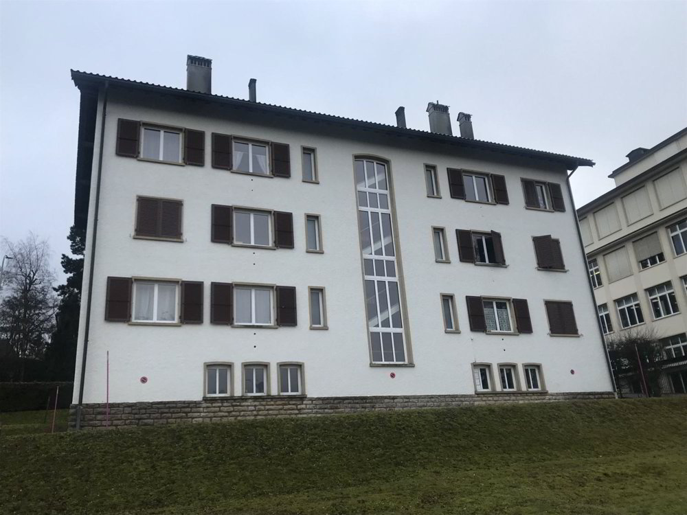 3 rooms Apartment for rent in La Chaux-de-Fonds - image 1/9
