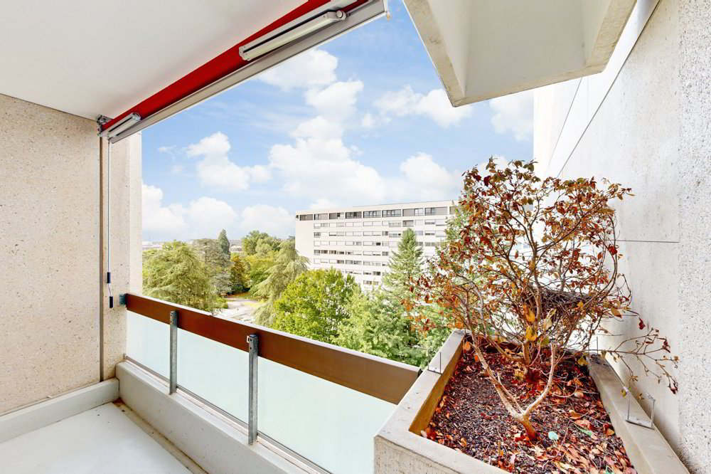 5 rooms Apartment for rent in Genève - image 1/7