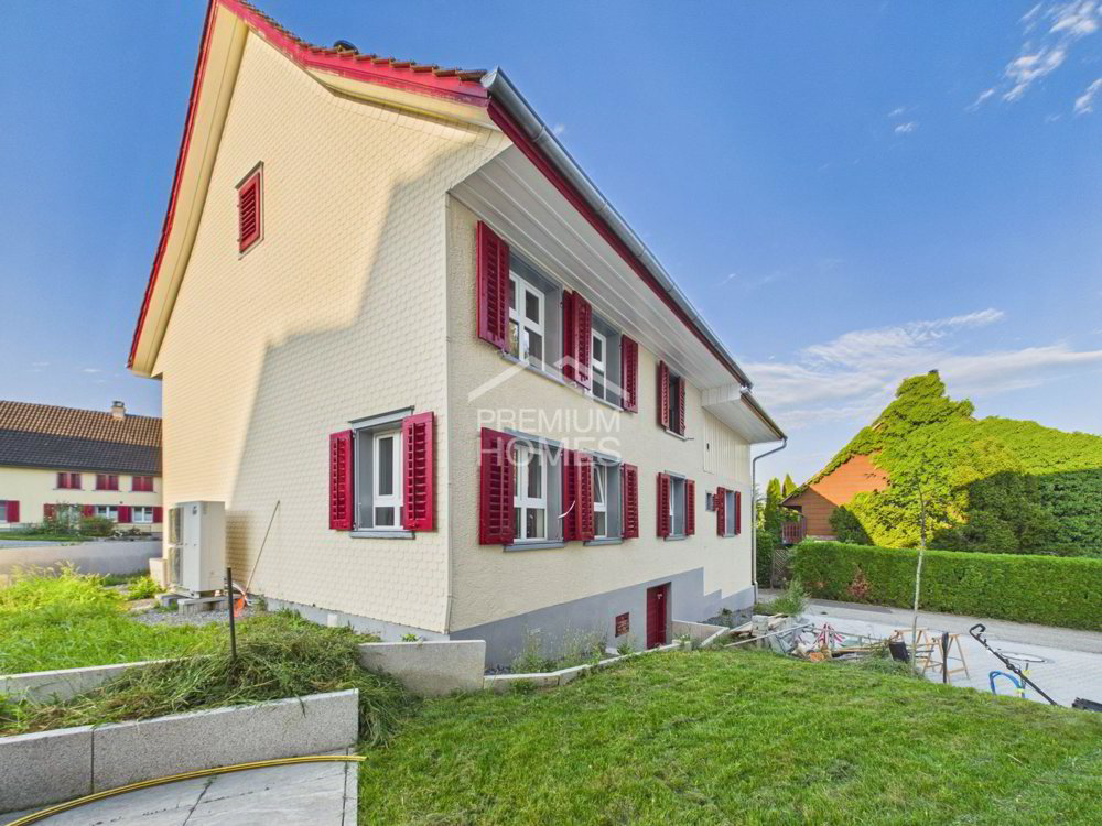 Casa di 5 locali in vendita a Amlikon-Bissegg - immagine 1/8
