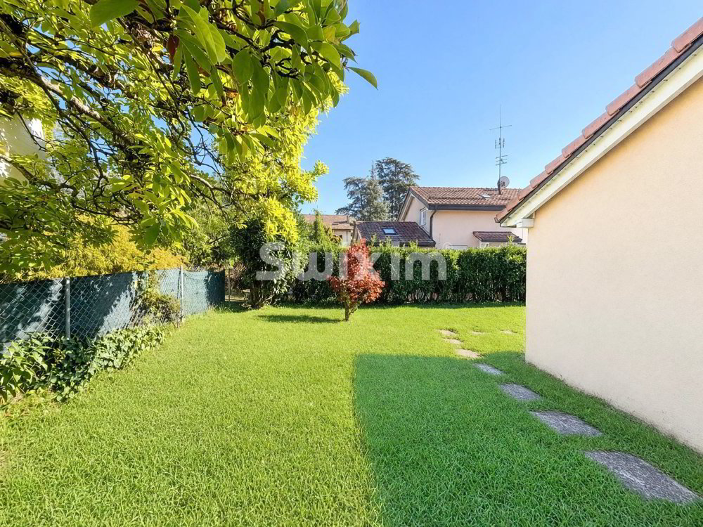 4 rooms House to buy in Genthod - image 1/13