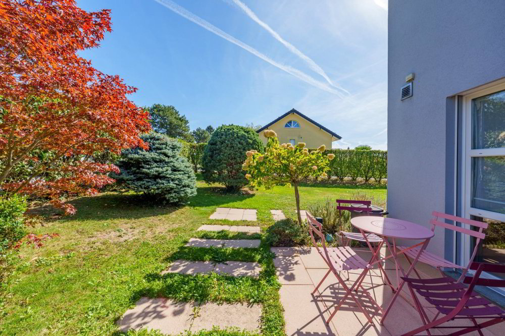 5 rooms House to buy in Prangins - image 1/9