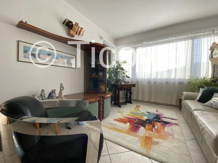 undefined 1/5