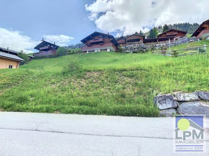 undefined 1/3