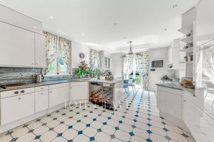 House for sale in Lausanne, Switzerland 1/5