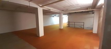 À VENDRE ! Dépôts destinés à du stockage, en plein centre de Sion ! 1/5