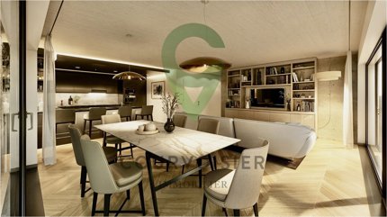 undefined 1/5